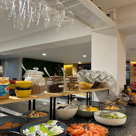 Alma Candida 21 Гостевой дом 3*